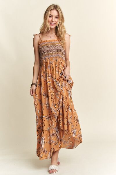 Robe cache-cœur ADORA à encolure carrée et imprimé smocké