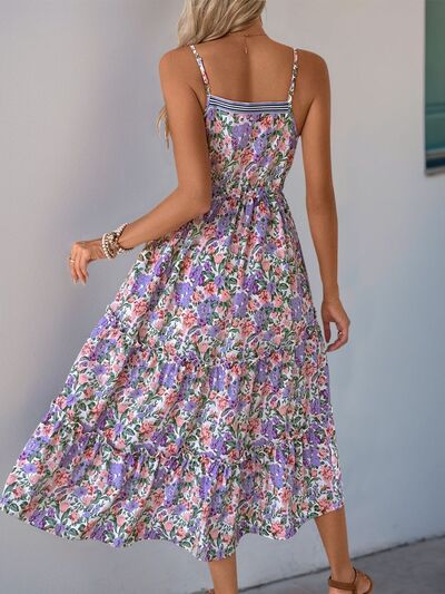 Perfee Decor Ärmelloses Midi-Stufenkleid mit Knopfmuster
