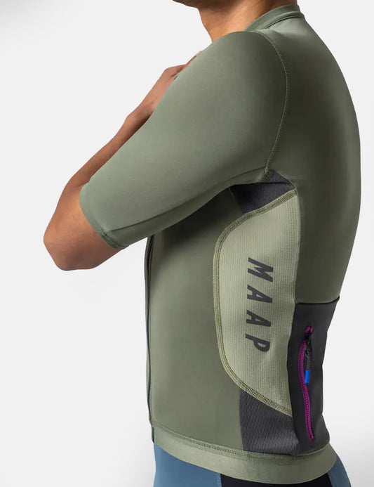 Alt_Road Jersey - Lichen Green
