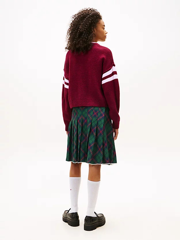 Intarsia Logo V-Neck Relaxed Jumper
