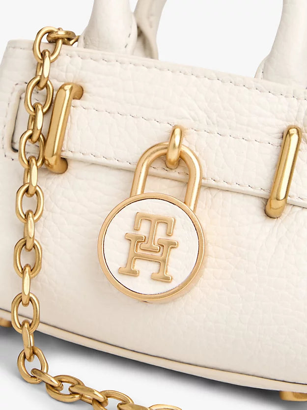 The American Icon Leather Chain Strap Tote Bag