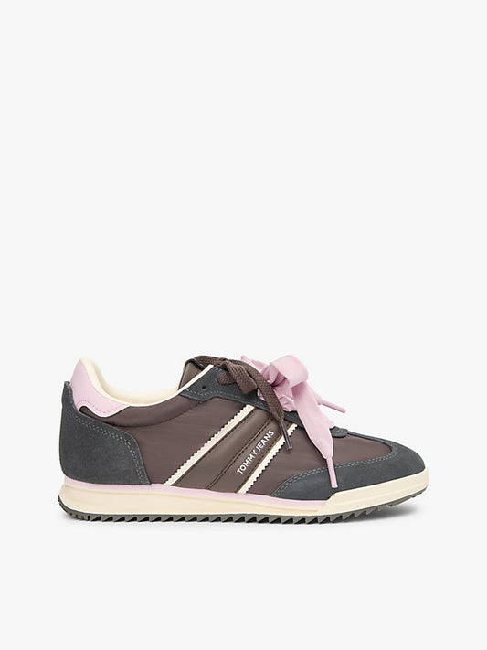 Low Profile Serrated Trainers