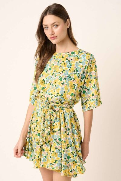 Mittoshop Geblümtes Minikleid mit halblangen Ärmeln und Taillenbindung