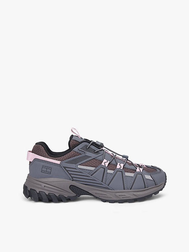 Speed Laces Cleat Outdoor Trainers