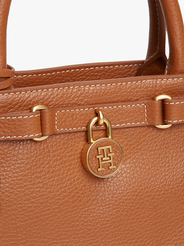 The American Icon Leather Tote Bag