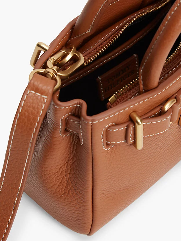 The American Icon Leather Tote Bag