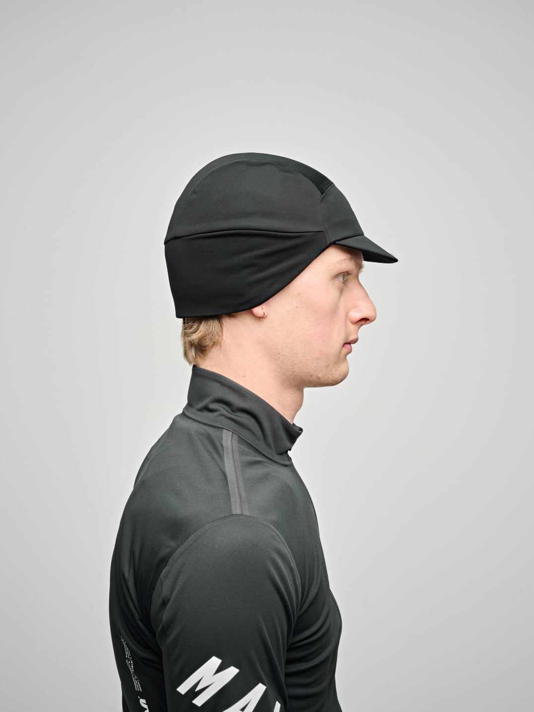 Apex Deep Winter Cap - Black