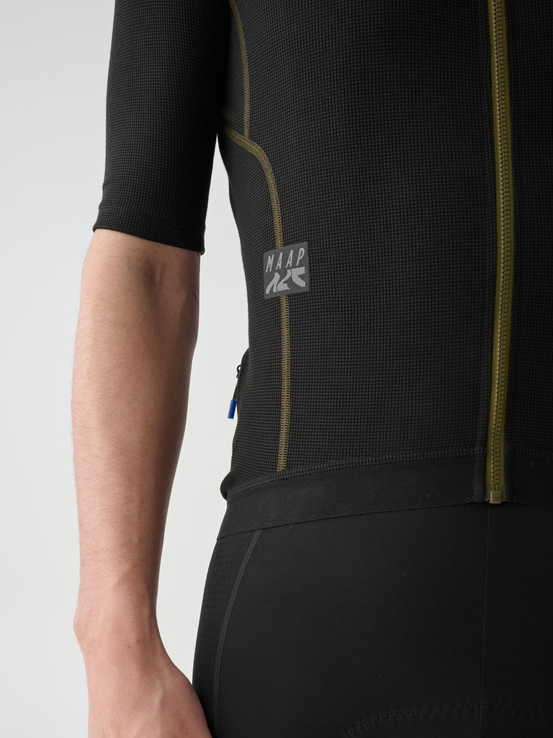 Alt_Road Jersey 2.0 - Black