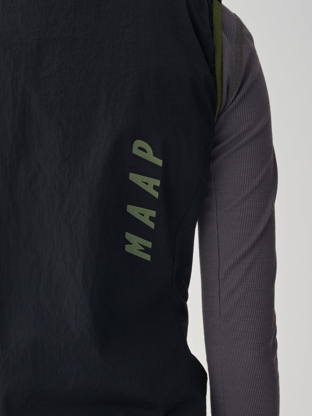 Women's Alt_Road Insulated Vest - Black