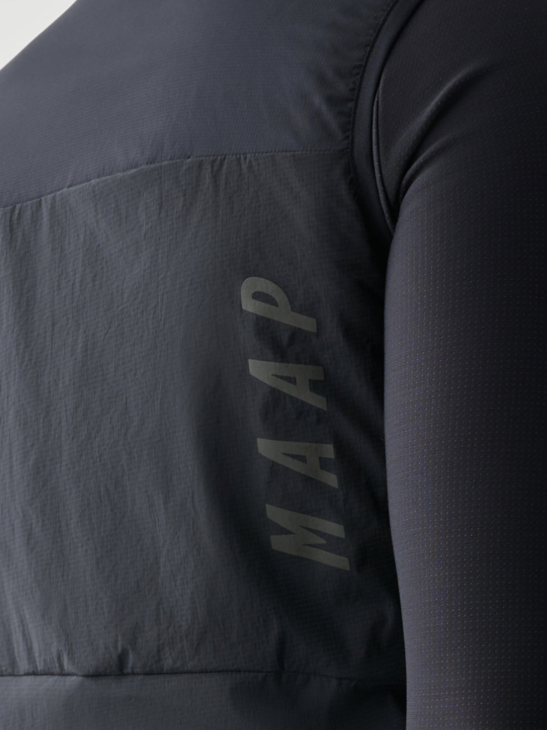 Women's Flow Insulated Vest - Black
