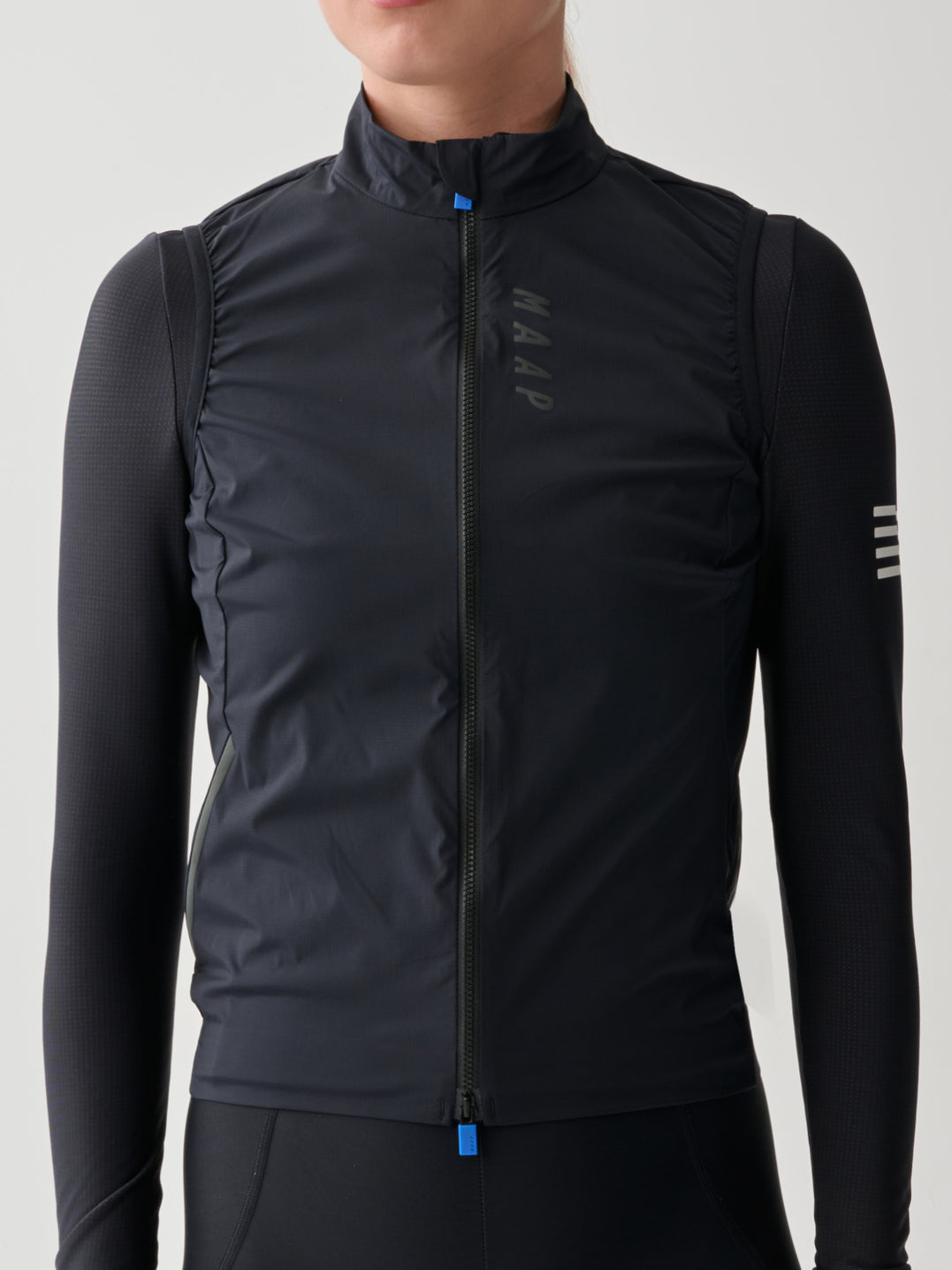 Women's Team Flow Vest - Jet Black