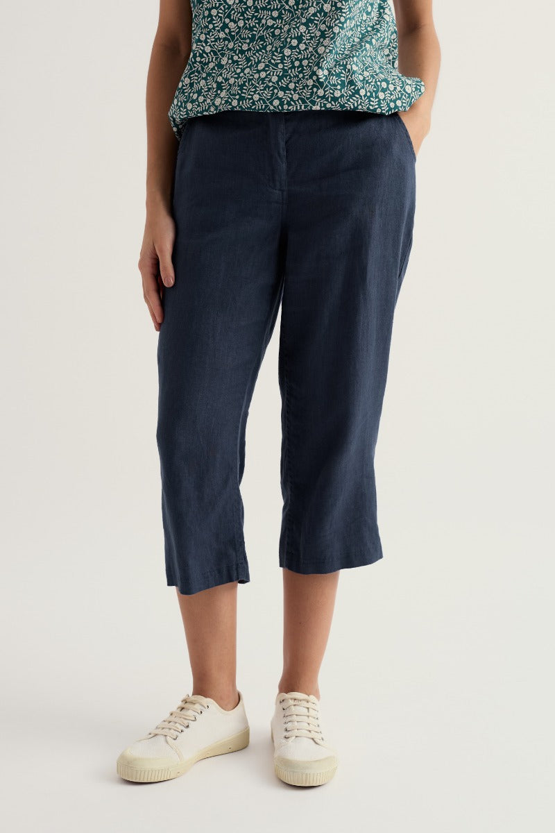 Brawn Point Straight Leg Crops