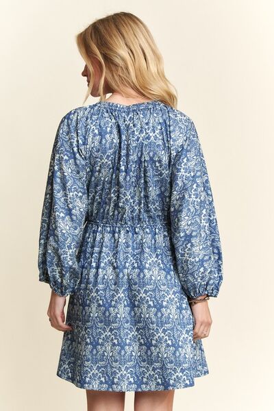 Robe Mini ADORA à Manches Chauve-Souris et Col en V Imprimée