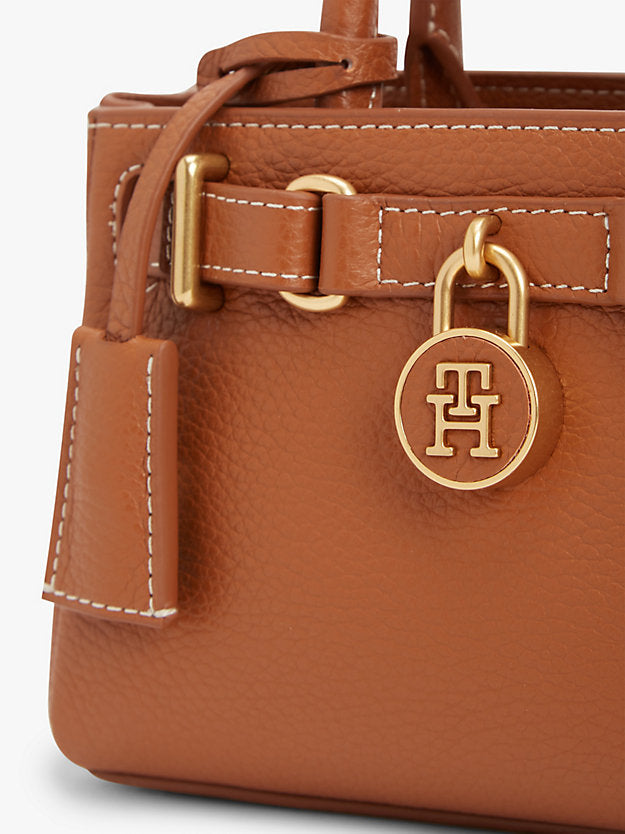 The American Icon Leather Tote Bag