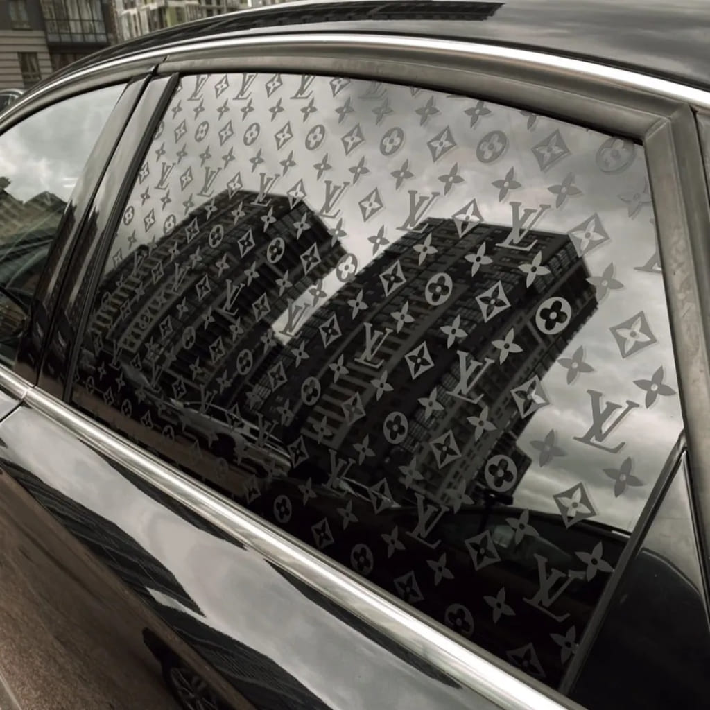Autoaufkleber Schnitzserie