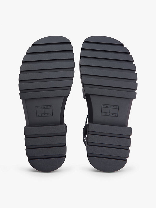 Leather Chunky Cleat Fisherman Sandals