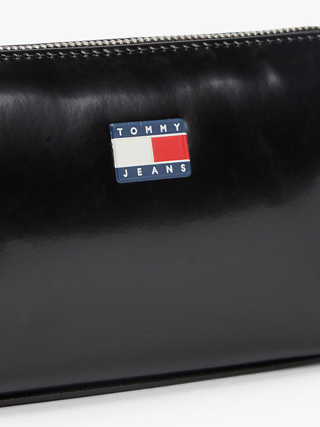 Essential Convertible Logo Wallet