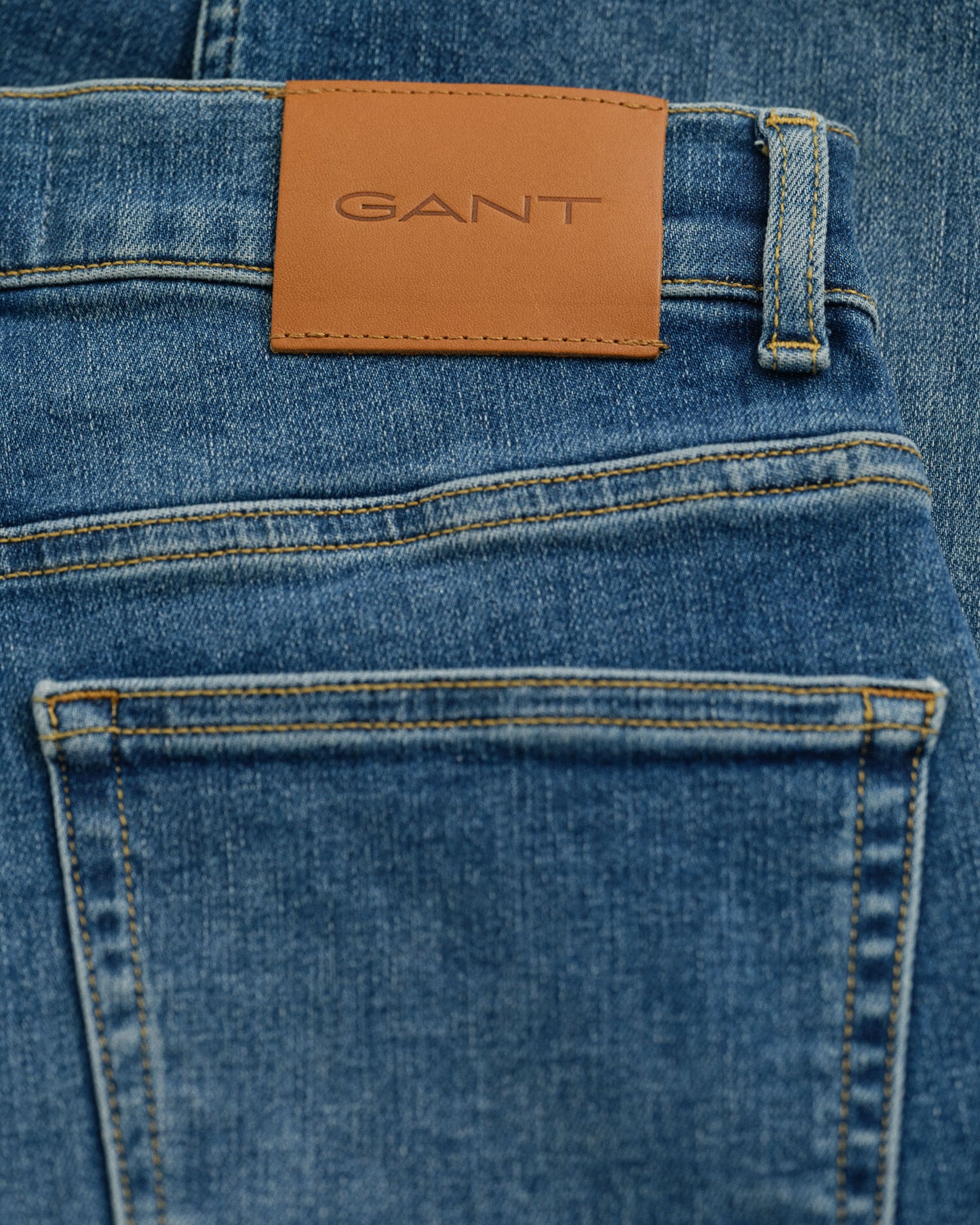 Slim Fit Cropped Jeans