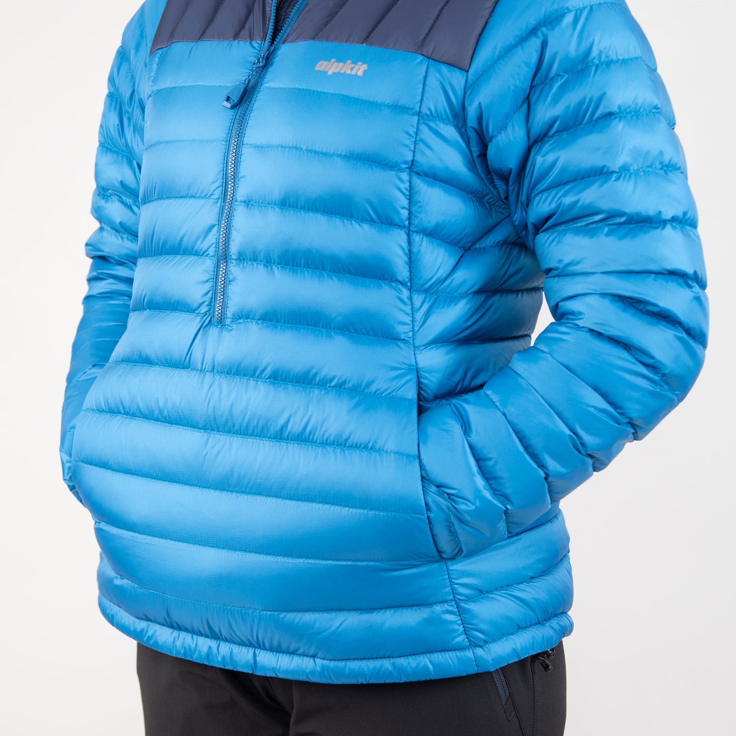 Filoment Pullover Womens